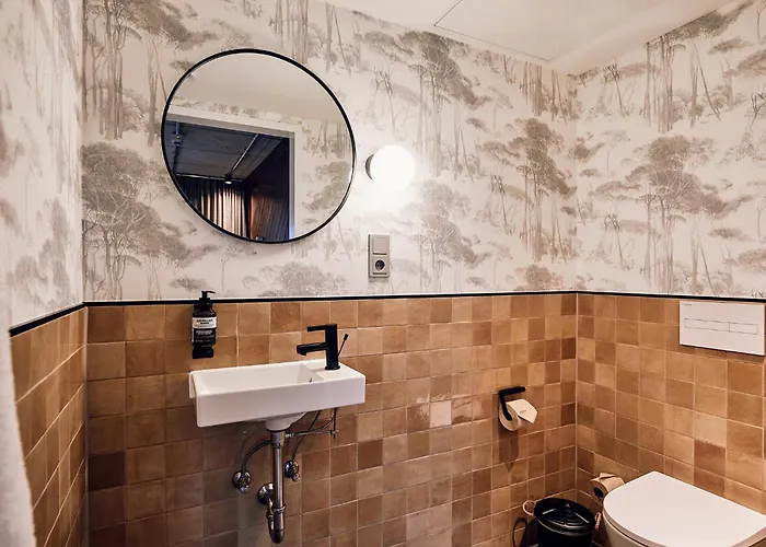 Hotel Viva - Ein Haus Brunnen Baut